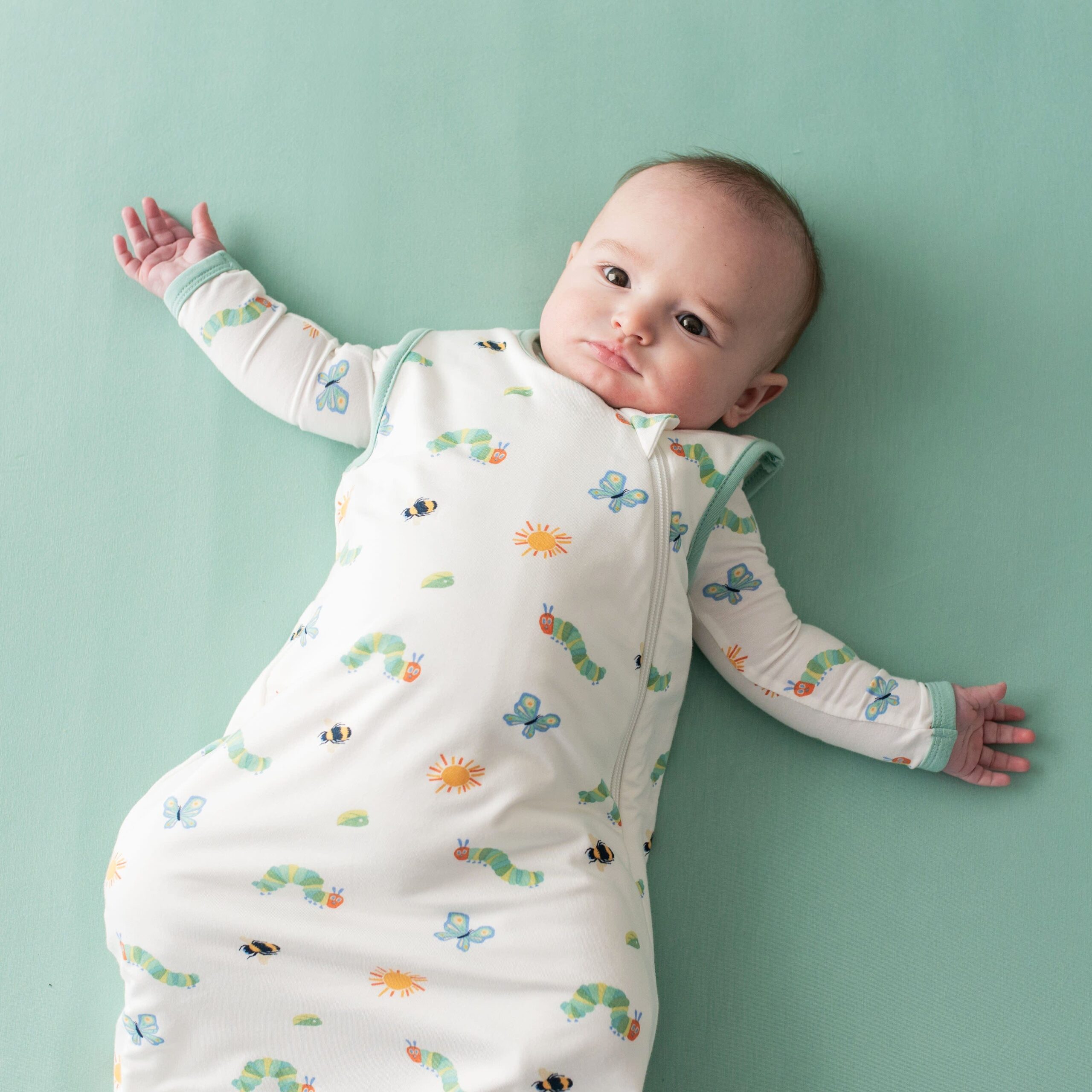 kyte-baby-sleep-bag-0-5-tog-sleep-bag-in-the-very-hungry-caterpillar-and-friends-0-5-33017776373871